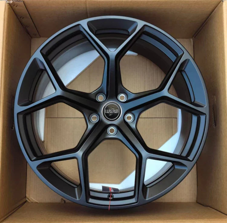 Sleek Forged Rims for Audi