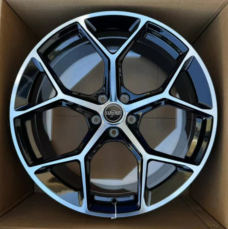Sleek Forged Rims for Audi