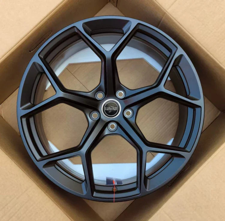 Sleek Forged Rims for Audi
